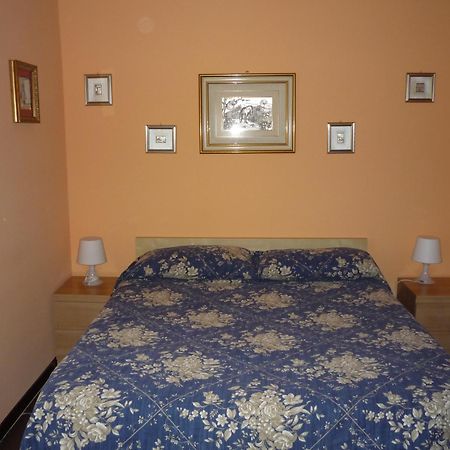 Affittacamere Andronaco Mailand Exterior foto