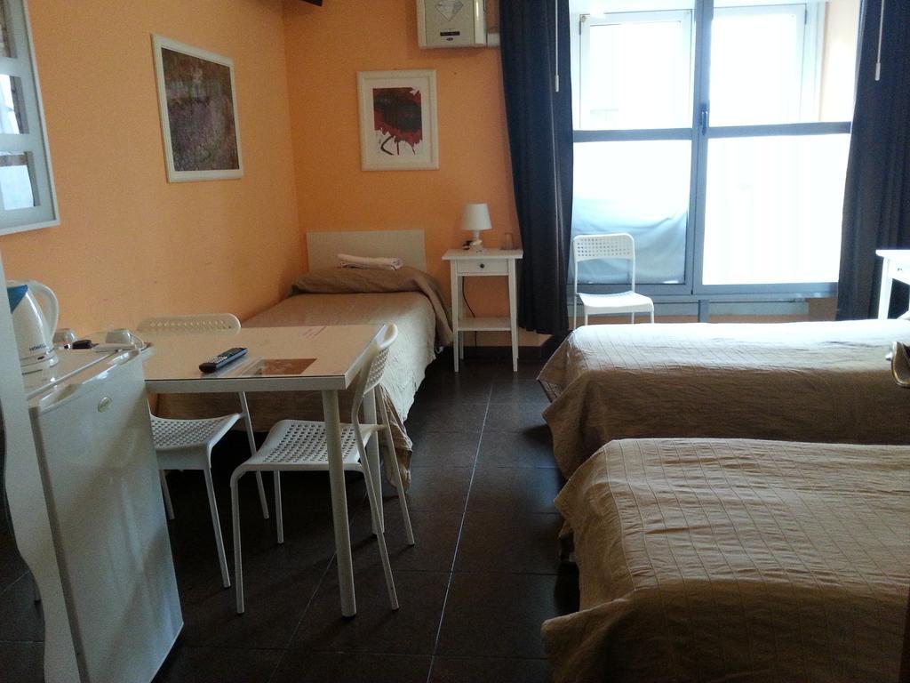 Affittacamere Andronaco Mailand Exterior foto