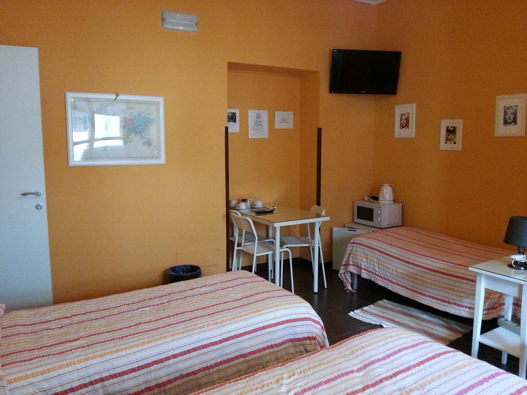 Affittacamere Andronaco Mailand Zimmer foto