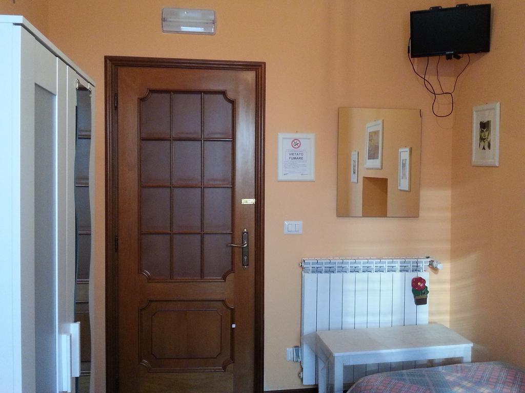 Affittacamere Andronaco Mailand Zimmer foto
